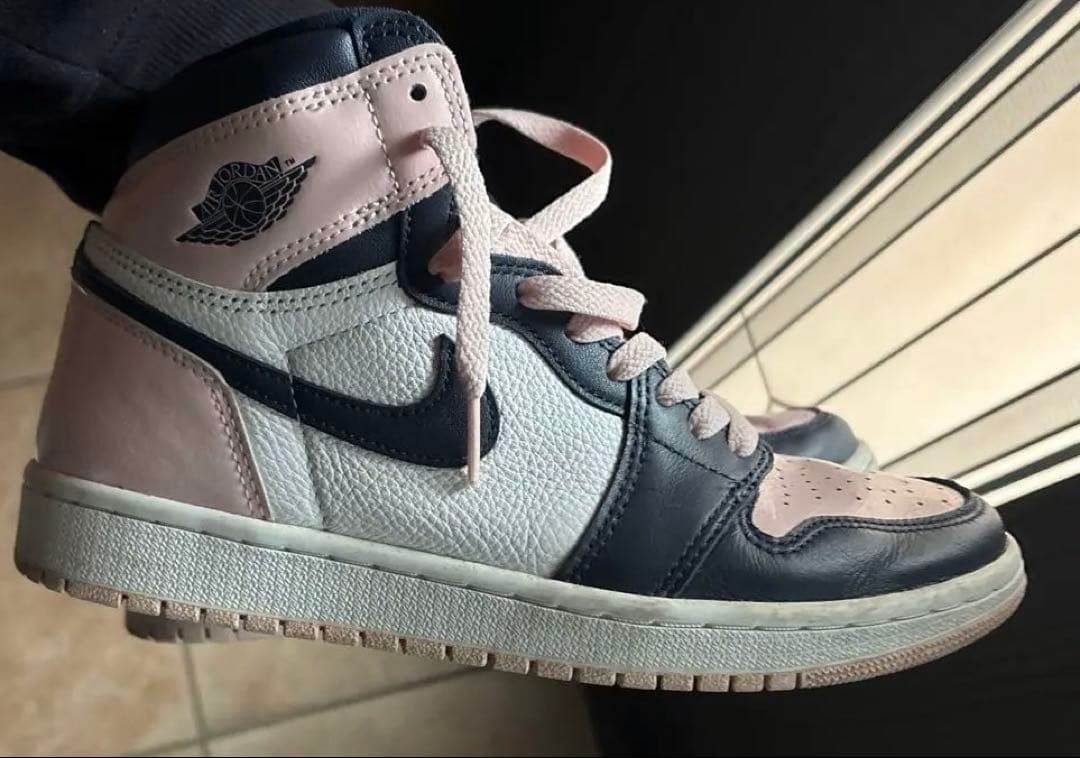 Nike Air Jordan 1 アトモスフィア