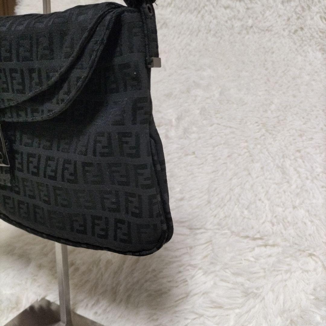 FENDI マンマバケット 黒 ズッキーノ カード有り フェンディ FENDI マンマバケット 黒 ズッキーノ カード有り フェンディ