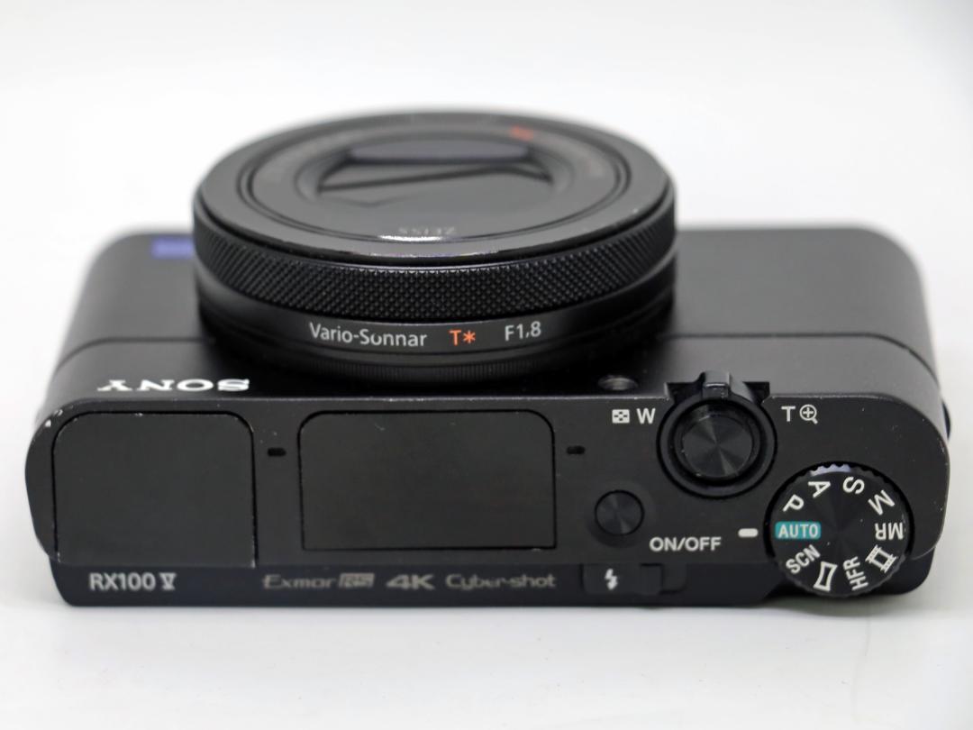 週末限定ンセール SONY RX100V (RX100M5) コンデジ 海外仕様 カメラ デジタルカメラ