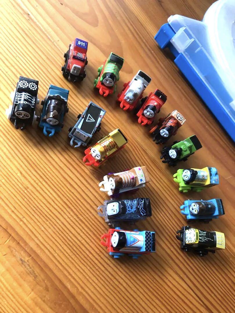 トーマス