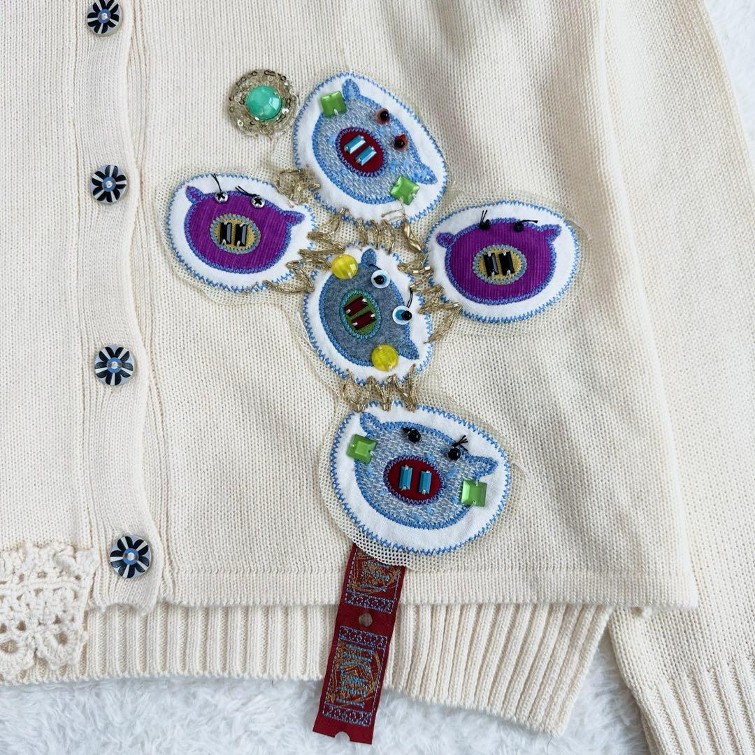 近年 美品✨OLLEBOREBLA カーディガン ぶたさん フラワー ワッペン 近年 美品✨OLLEBOREBLA カーディガン ぶたさん フラワー ワッペン