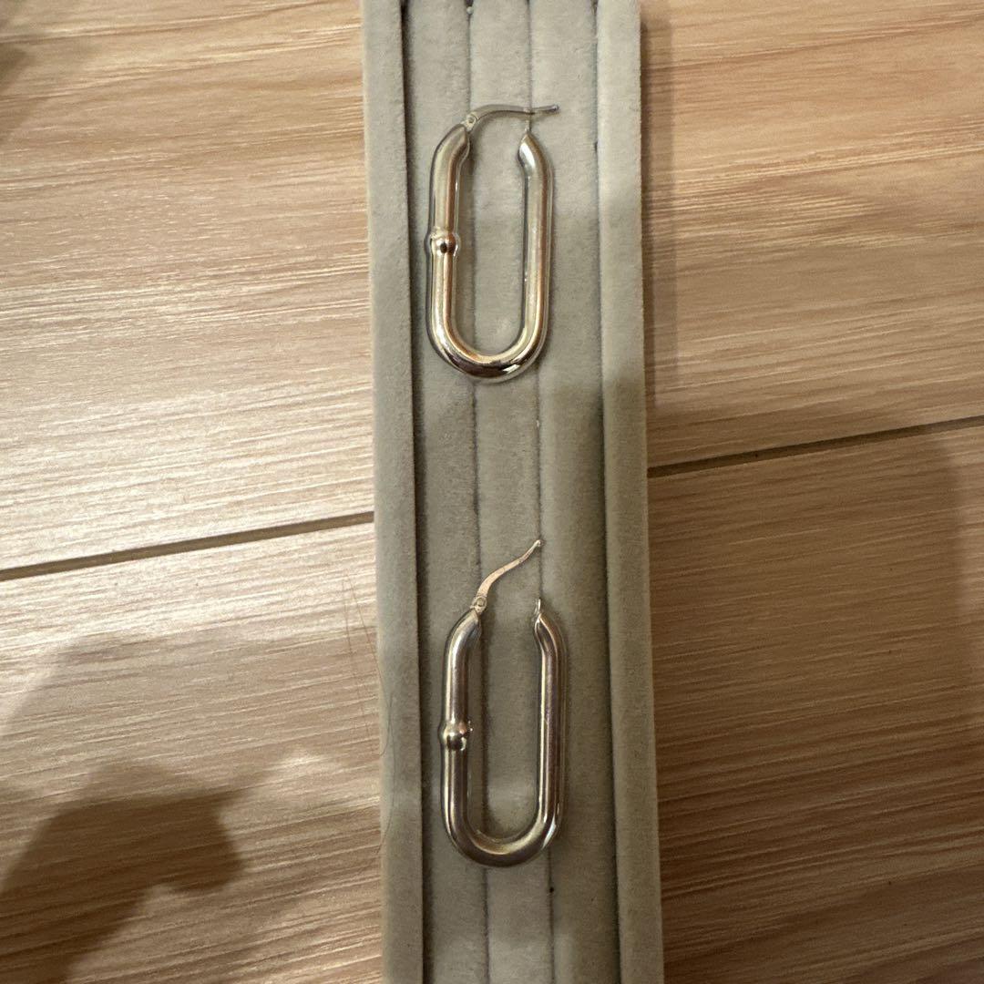 Bottega Veneta シルバーピアス 専用ボックス付き
