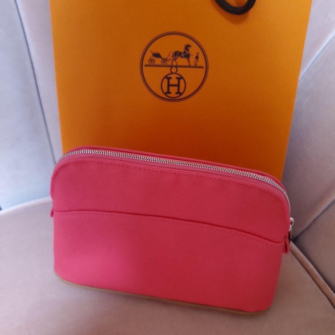 値下げしました‼️新品未使用　HERMES ピンク ポーチ 値下げしました‼️新品未使用 HERMES ピンク ポーチ - メルカリ