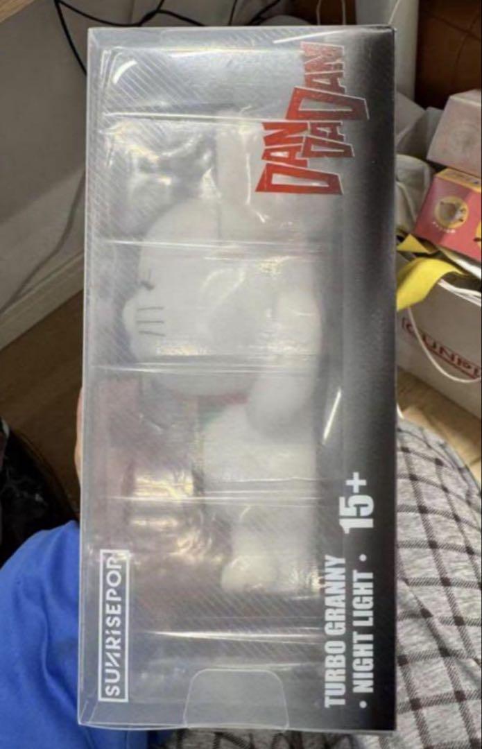すぐ発送可能ダンダダン ターボババア 招き猫 LED発光完成品フィギュア