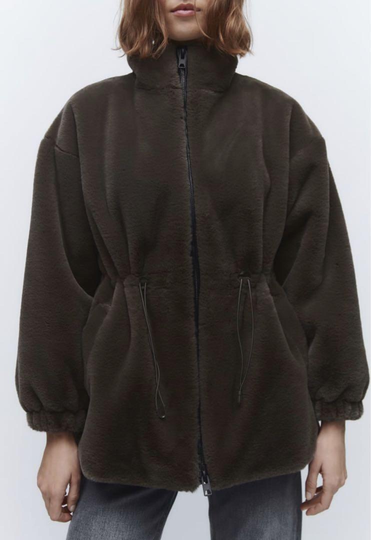 ZARA フェイクファーカーディガン　Lサイズ 特別ファッション - ZARA フェイクファーカーディガン Lサイズ