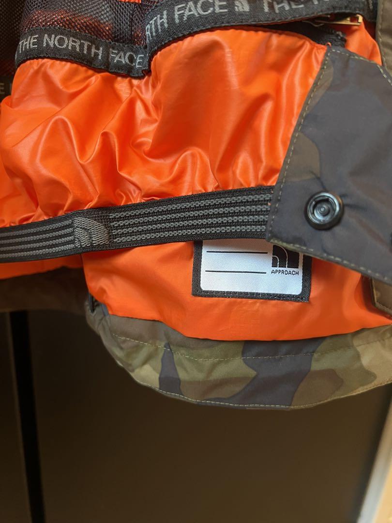 THE NORTH FACE カモフラ ナイロンスクープジャケット 100cm