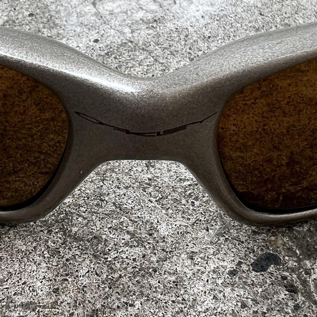 00s OAKLEY straight jacket Y2K