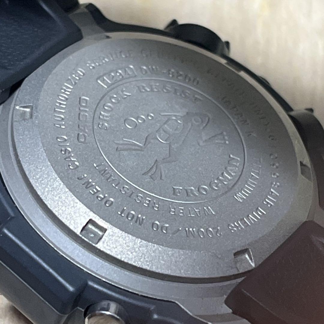 【未使用に近い極美品】G-SHOCK二代目フロッグマンDW-8200-1Aチタン