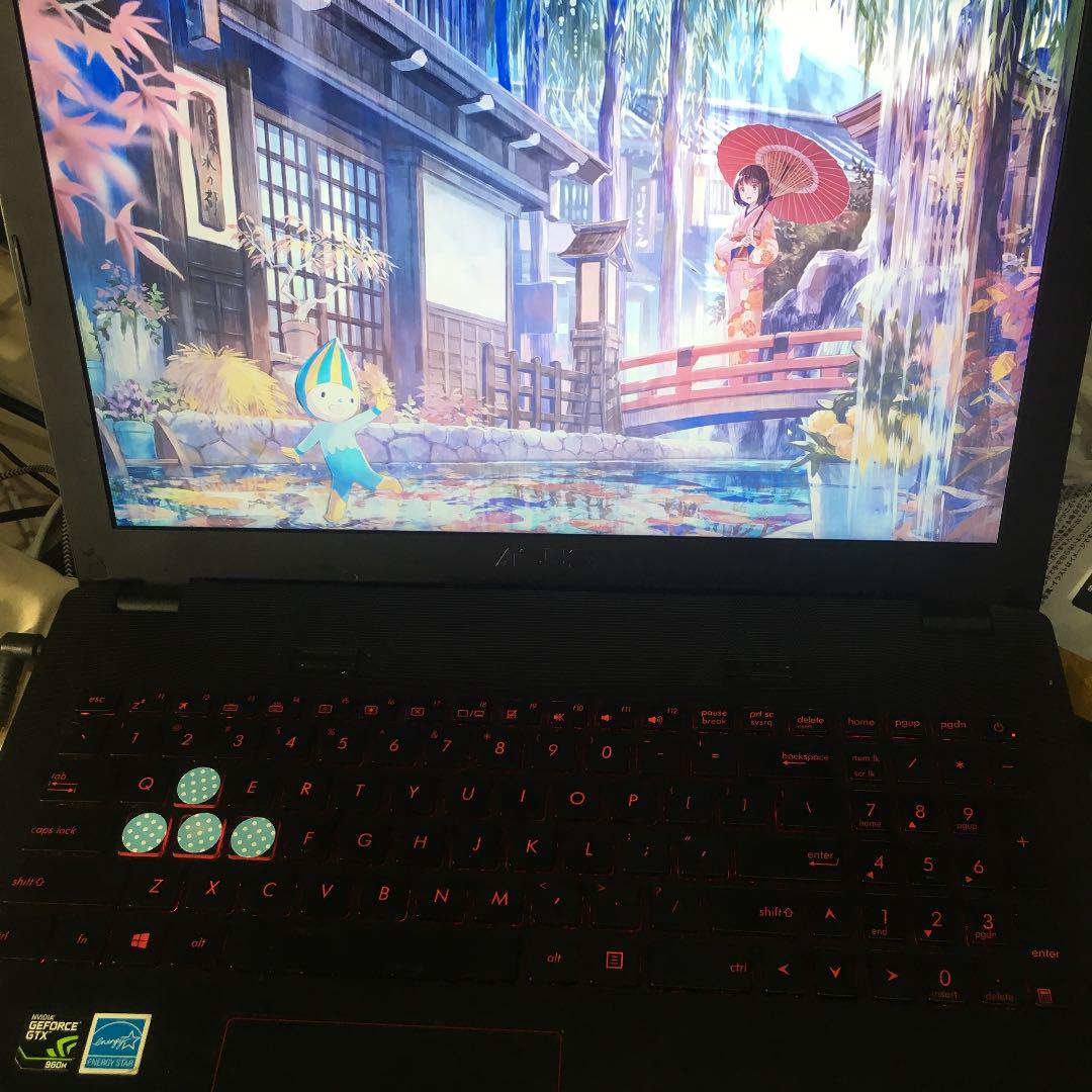 ASUSゲーム用ノートパソコン