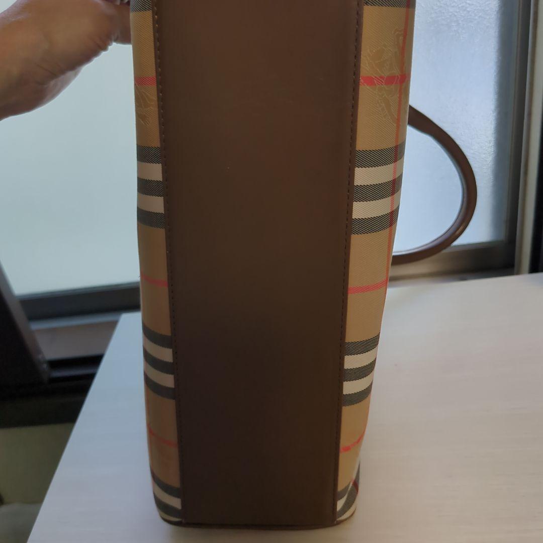 美品　ＢＵＲＢＥＲＲＹ　手提げバッグ