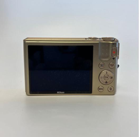 美品動作品　Nikon ニコン COOLPIX S7000 ゴールド