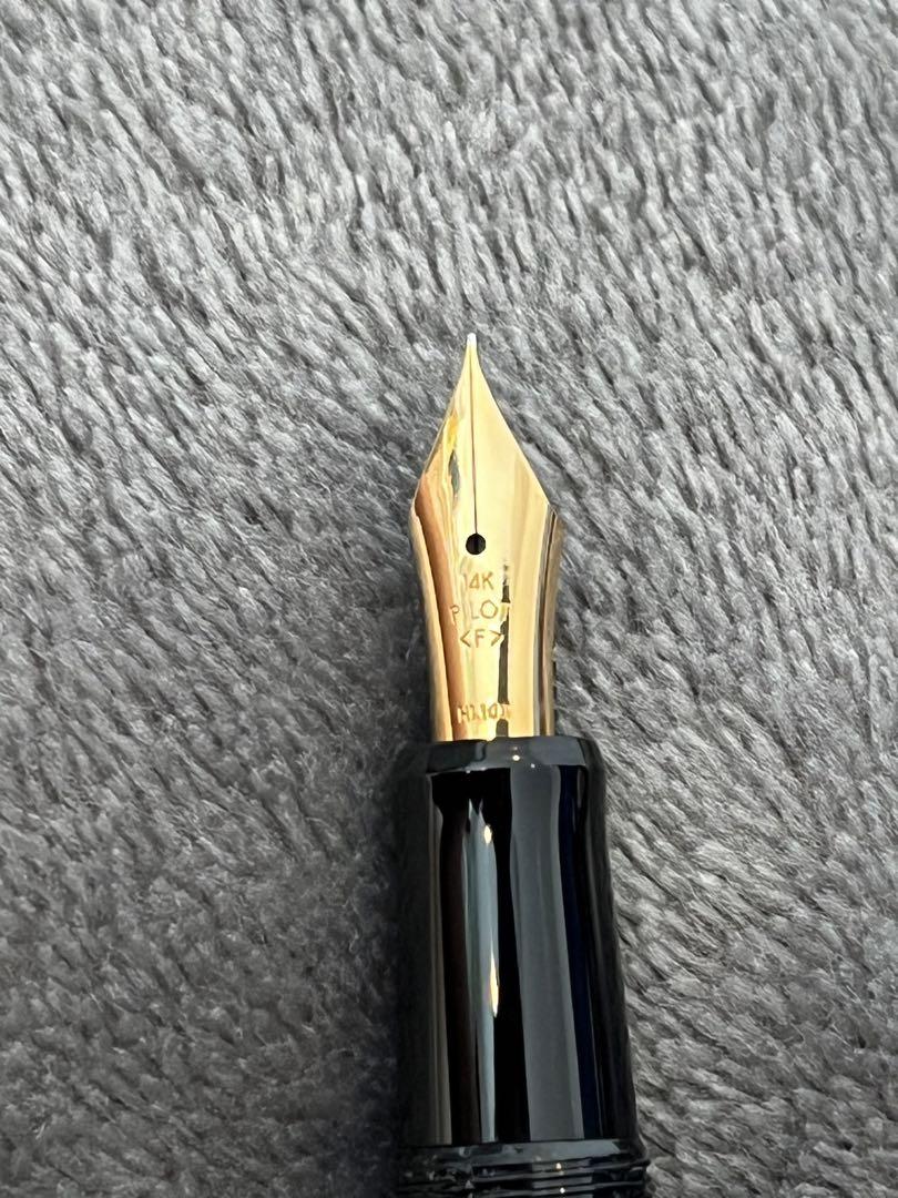 パイロット　PILOT CUSTOM 万年筆 黒