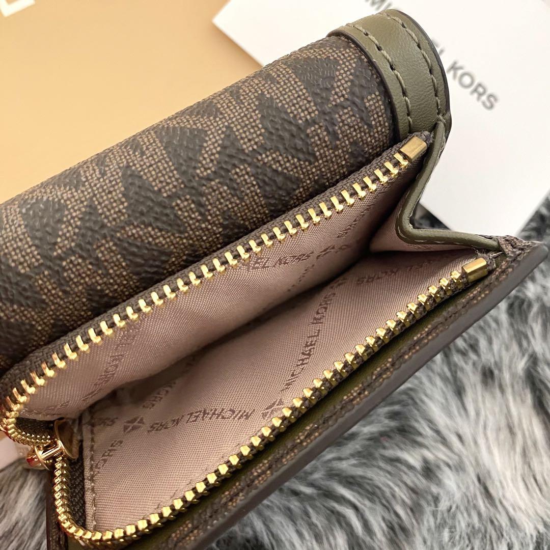 新品☆MICHAEL KORS 折り財布 グリーン レザー 折り財布
