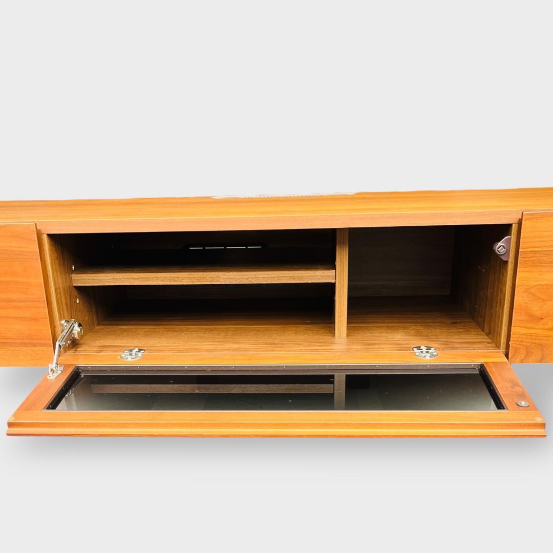 レッチェ 142TVボード