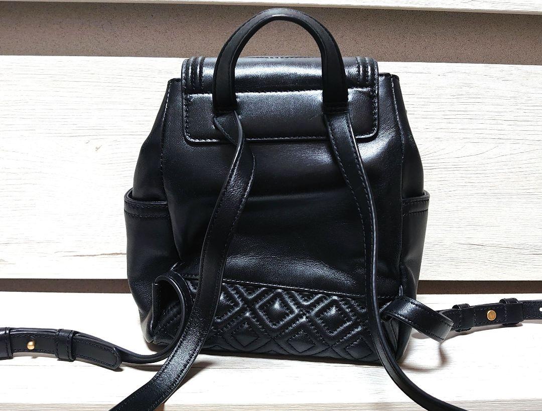 Tory Burch ブラックレザーリュック
