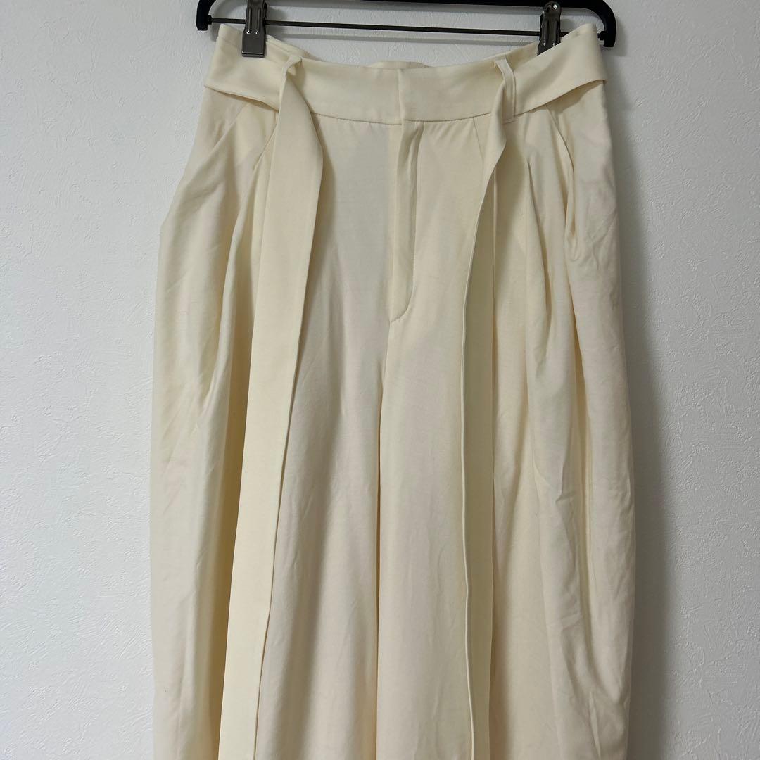 deres デレス ドレープパンツL DECORATOM_COM_BR