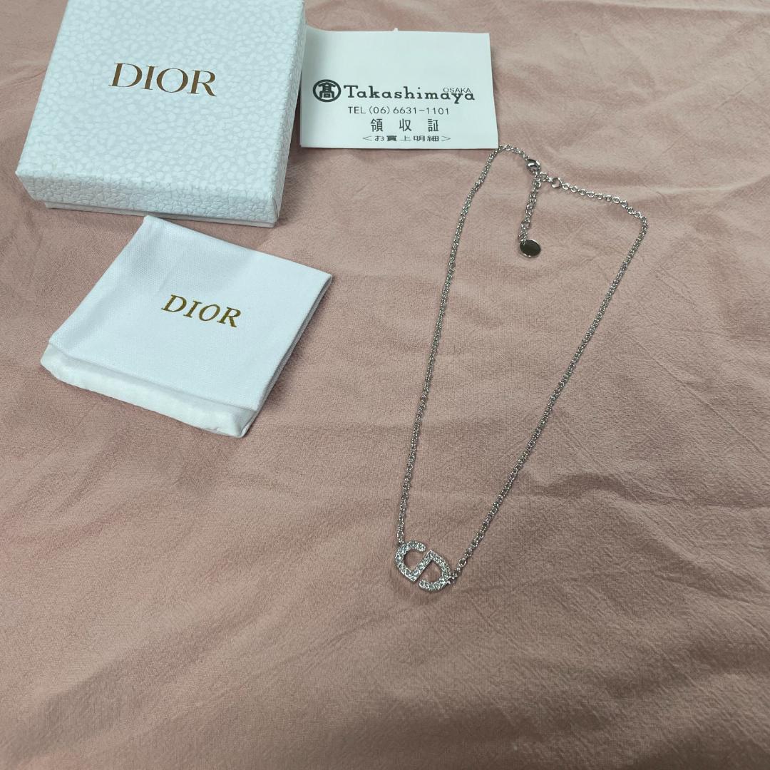 Dior シルバー ロゴネックレス - メルカリ
