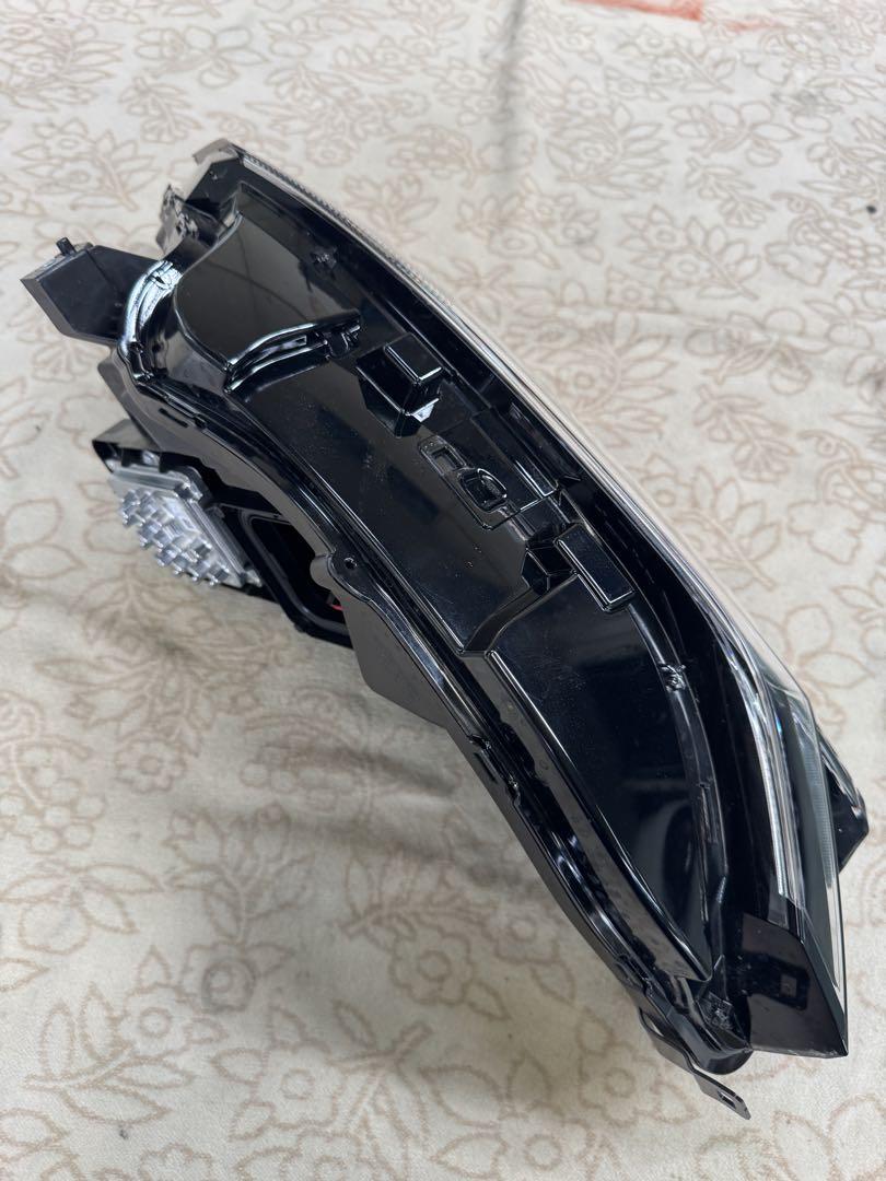 美品！ 日産 ノートオーラ E13 右ヘッドライト - メルカリ