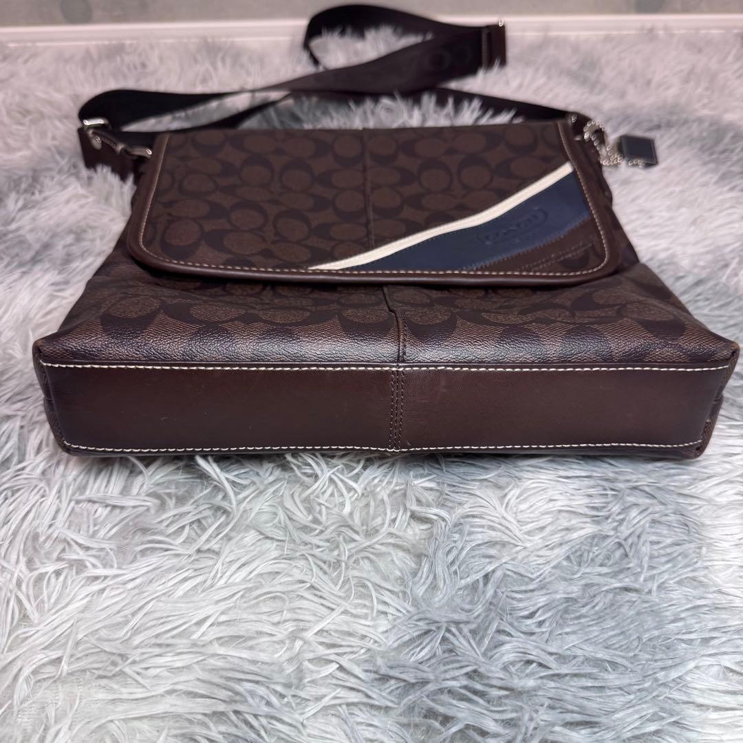 コーチ 70333 ショルダーバッグ クロスボディ ボディバッグ 斜め掛け コーチ 70333 ショルダーバッグ クロスボディ ボディバッグ 斜め掛け