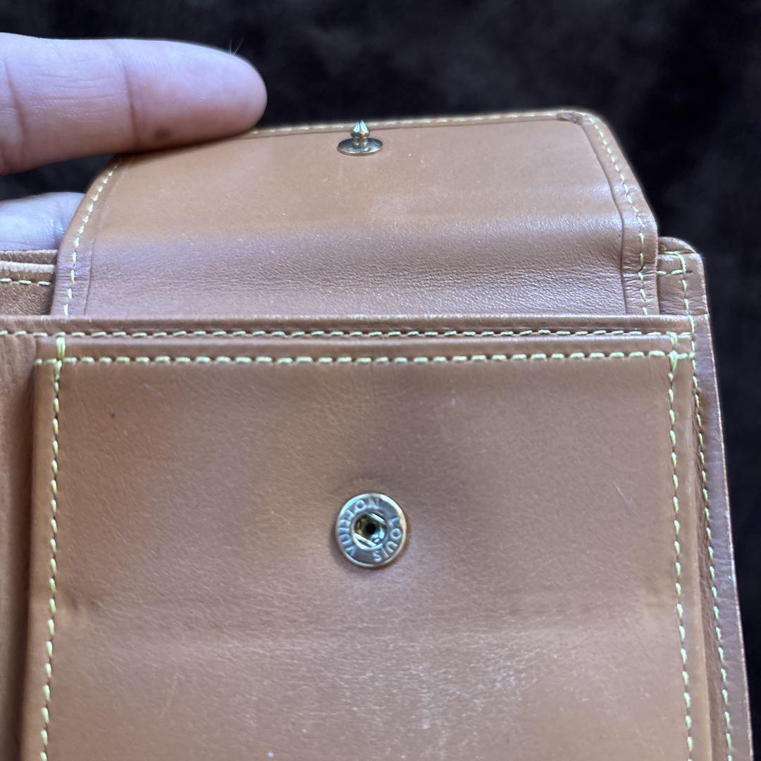 Louis Vuitton 二つ折り財布 ブラウン ノマド