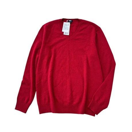 ND549ね@ UNIQLO 新品タグ付き カシミア100 Vネックセーター L
