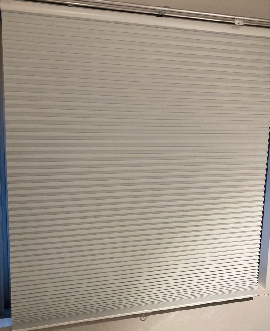 IKEA TRIPPEVALS遮光断熱ブラインド 100x195cmホワイト2点
