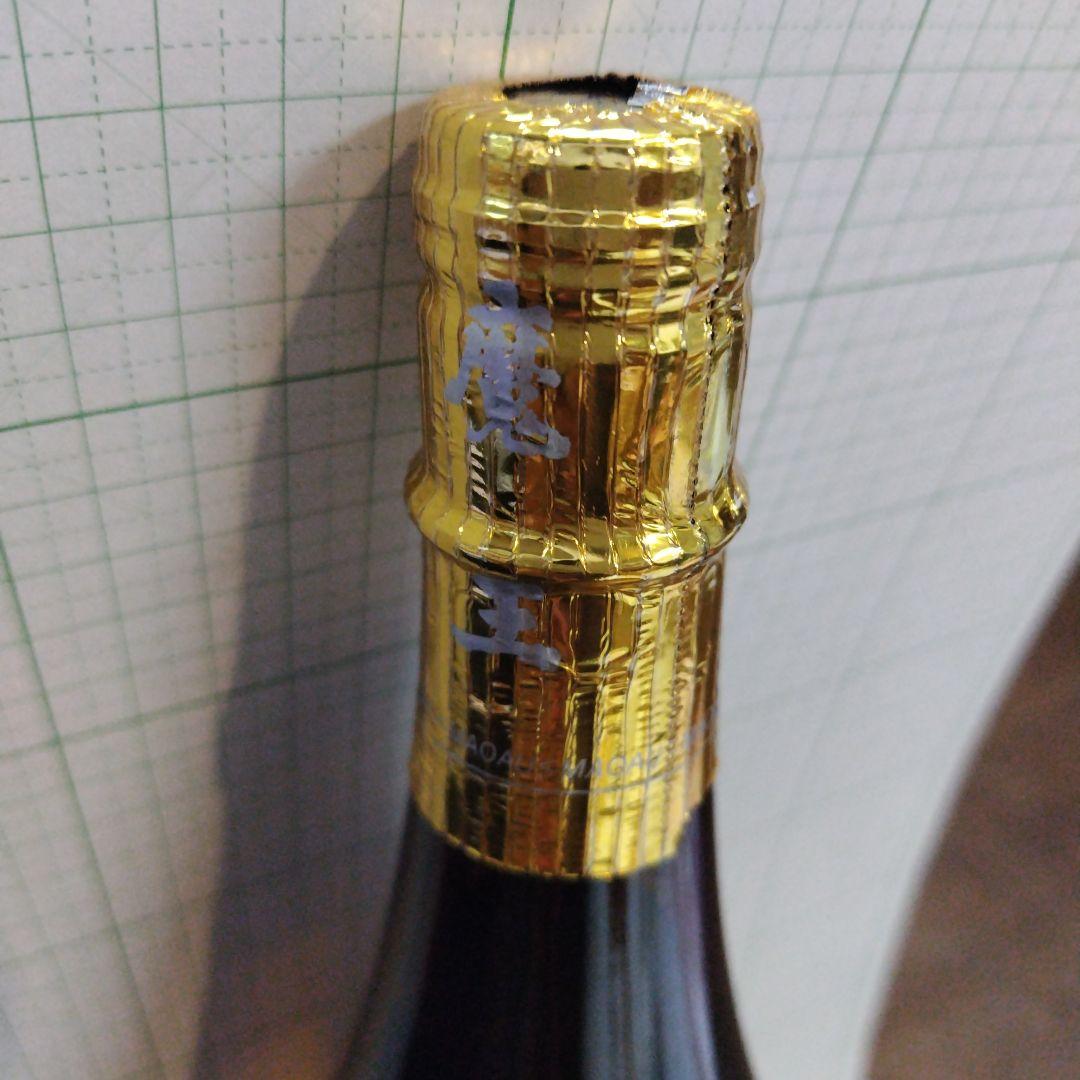送料無料 魔王 25度 1800ml 白玉醸造 芋焼酎 いも焼酎 1.8L 父の