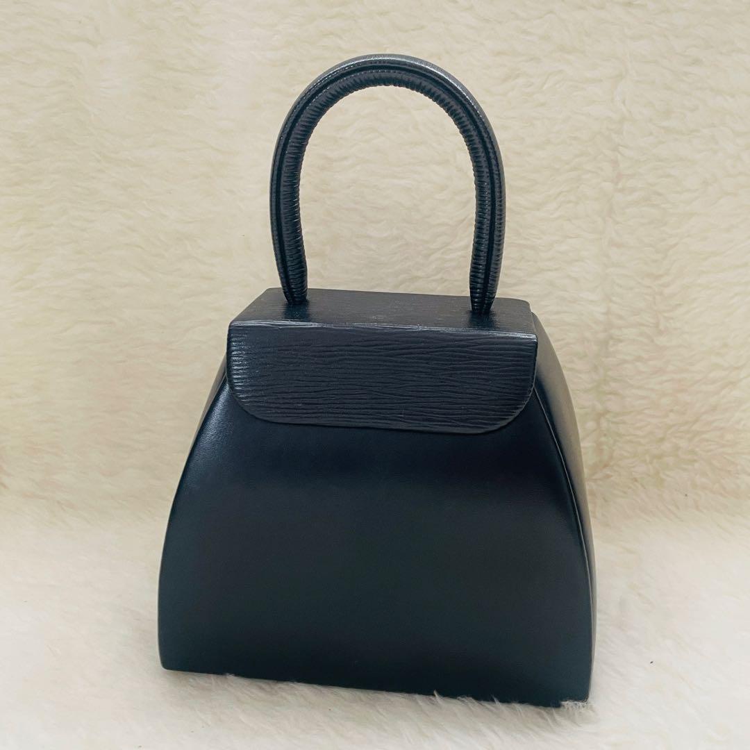HANAE MORI ハナエモリ ハンドバッグ 金具リボン ブラック HANAE MORI ハナエモリ ハンドバッグ 良好 ブラック エピレザー