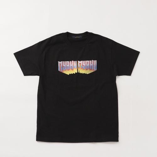 【MYAKUMYAKU×relume】別注Bootleg Rock Tee MYAKUMYAKU×relume】別注Bootleg Rock Tee - メルカリ