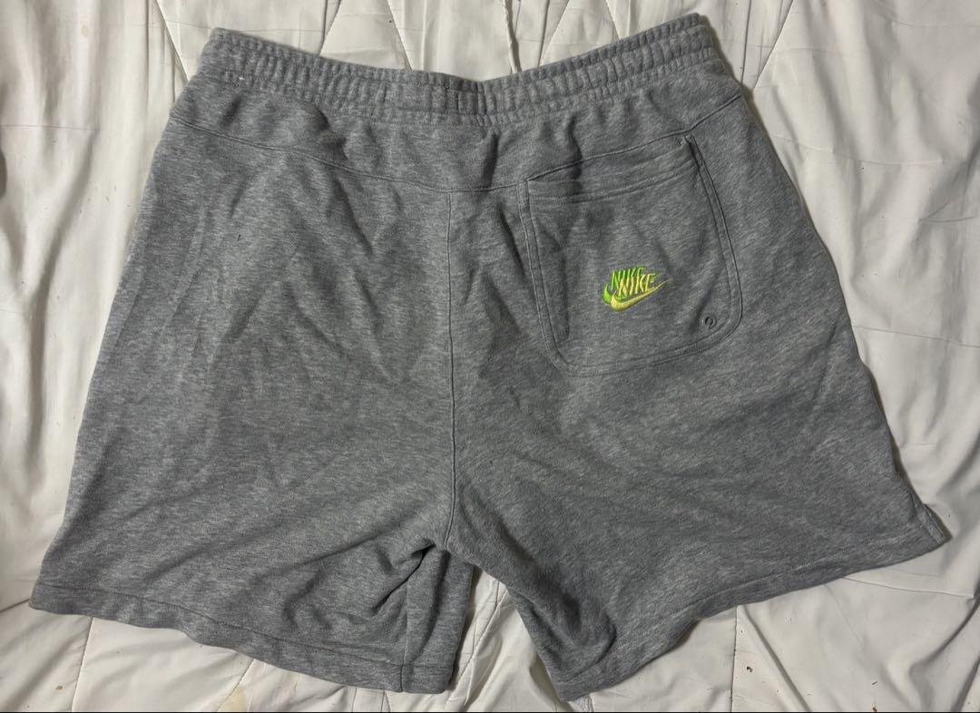 Nike FTA Short Pants グレー