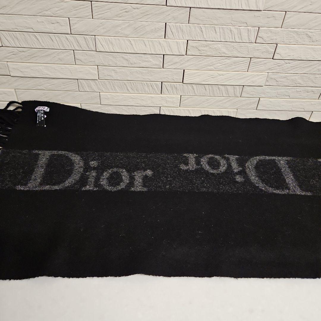 Diorマフラー　クリーニング済み