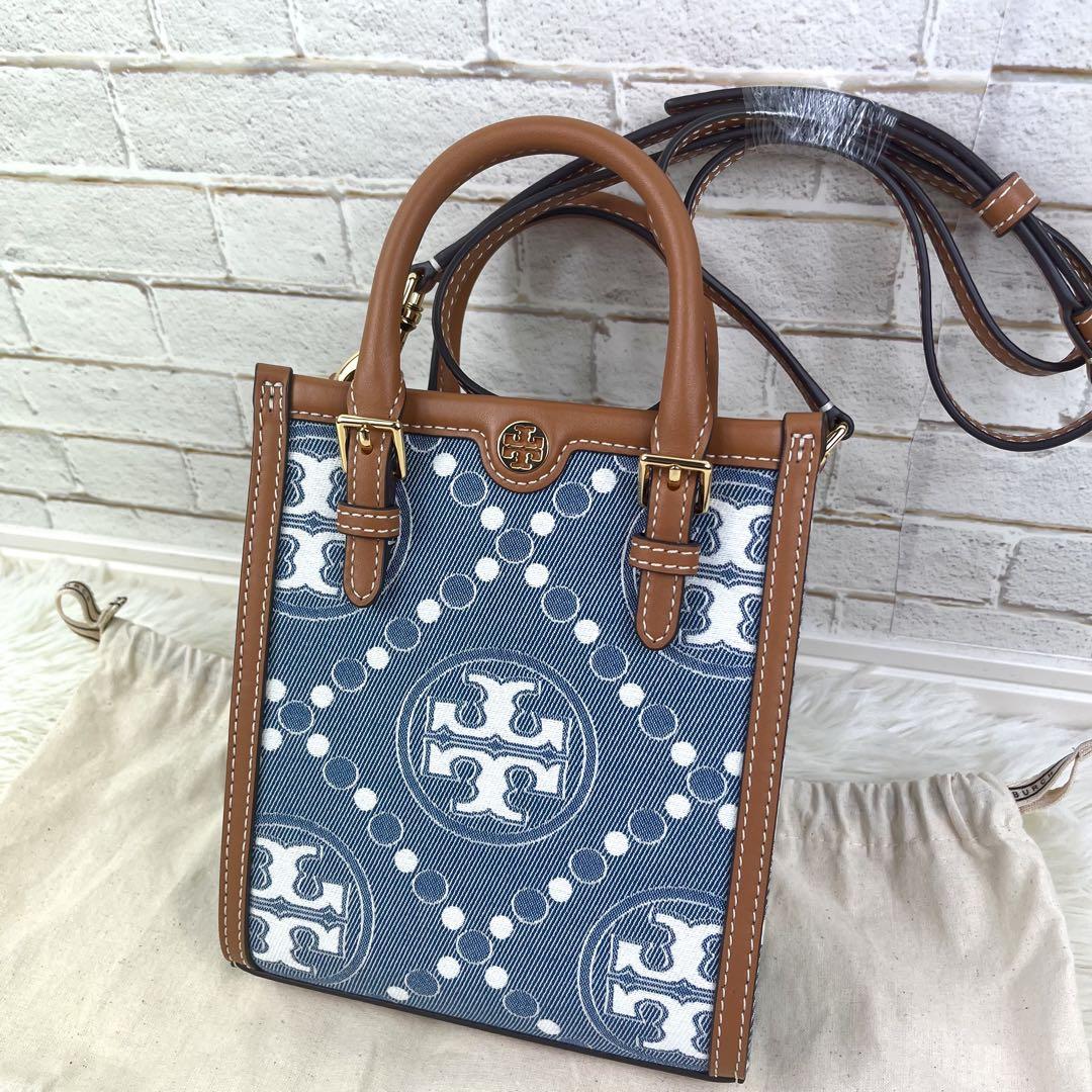 【新品未使用】Tory Burch モノグラム デニム ショルダーバッグ 青 新品未使用】Tory Burch モノグラム デニム ショルダーバッグ 青