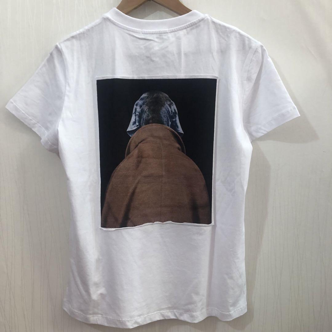 新品未使用 MaxMara 犬プリント Tシャツ Lサイズ - メルカリ