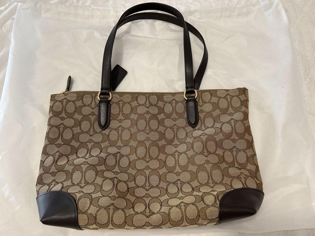 COACH ロゴ柄 トートバッグ