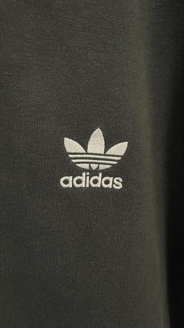 adidas スリーストライプ トレーナー【送料込み】