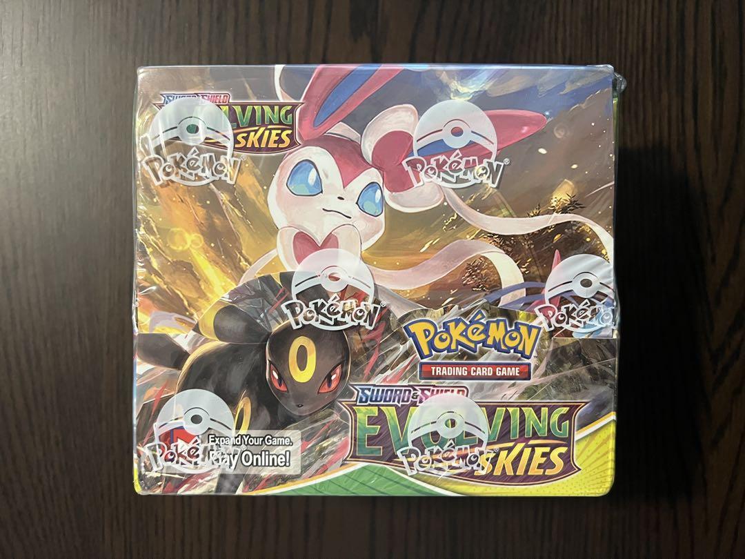 ポケモンカードゲーム　英語版　box evolving skies Amazon.co.jp: Pokemon SAS7 Evolving Skies Elite Trainer Box