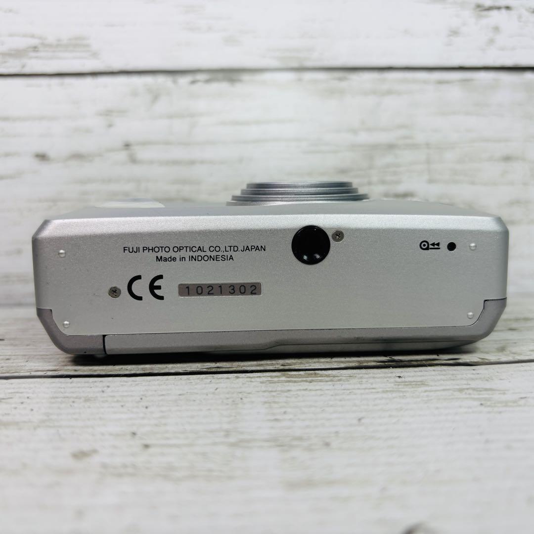 FUJIFILM コンパクトフィルムカメラ Silvi Fi