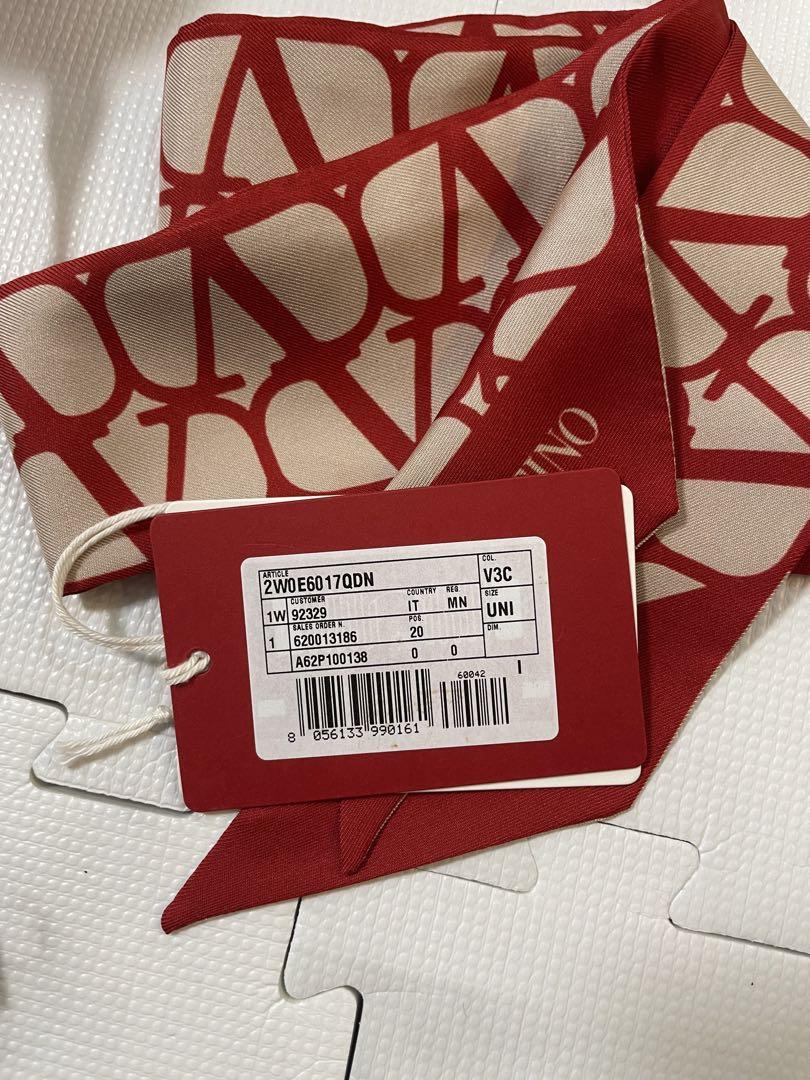 正規店買付【VALENTINO】モノグラム Vロゴ シルクスカーフ VALENTINO ヴァレンティノ スカーフ 5W2E6017KBS レディース V