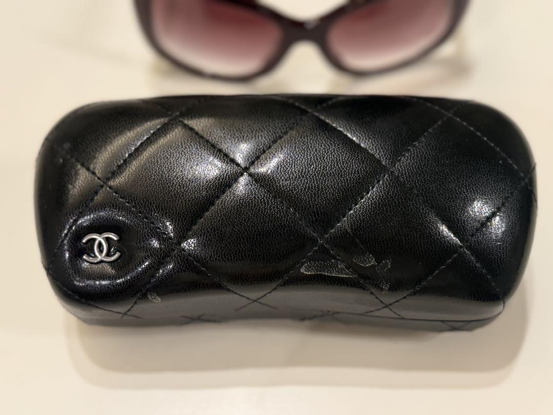 ユーミン　CHANEL バーガンディ サングラス 5232-A