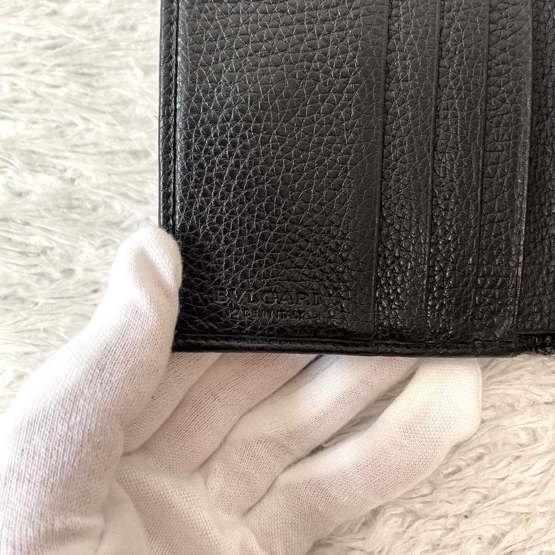 BVLGARI ブルガリ ロゴマニア 二つ折り財布 Wホック ウォレット ロゴ