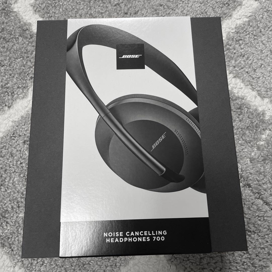 BOSE NOISE CANCELLING 700 TRIPLE BLACK