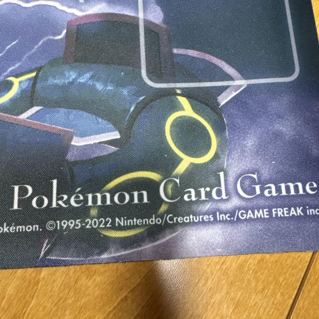 ポケモンラバープレイマットヒスイゾロア&ヒスイゾロアークリザードンvsレックウザ