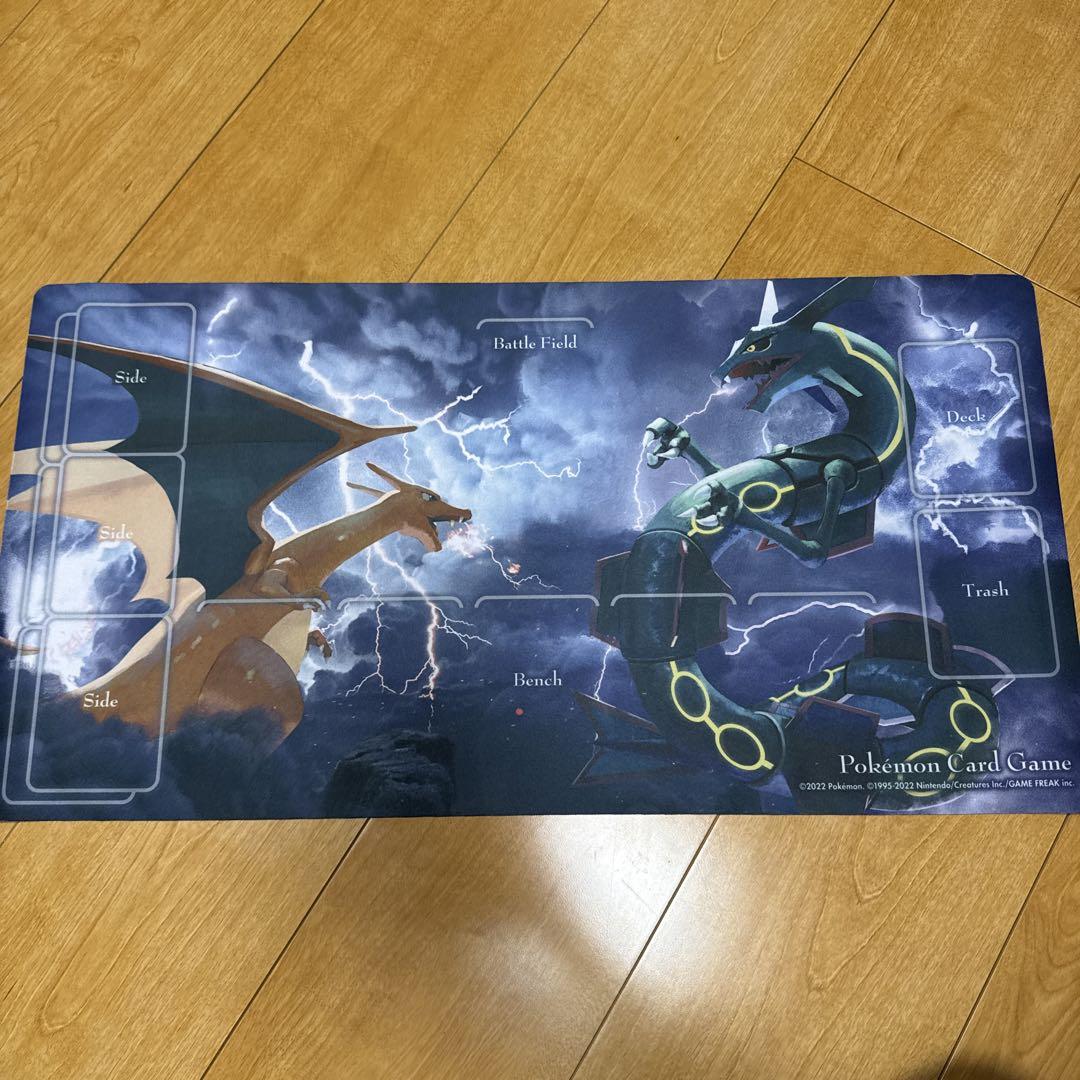 ポケモンラバープレイマットヒスイゾロア&ヒスイゾロアークリザードンvsレックウザ