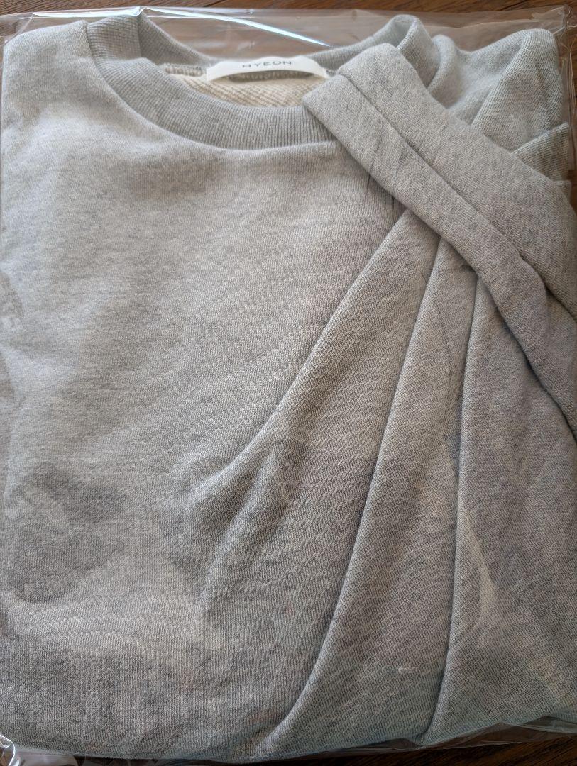 HYEON ヘヨン スウェット Knot sweat ヘヨン hyon スウェット グレー knot sweat / gray安く 買う
