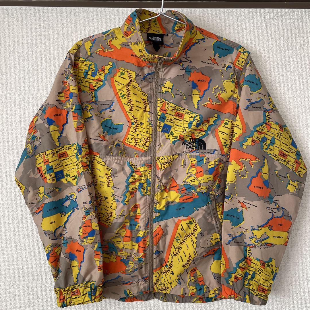 新品同様 ノースフェイス コンパクトジャケット 地図柄 150cm