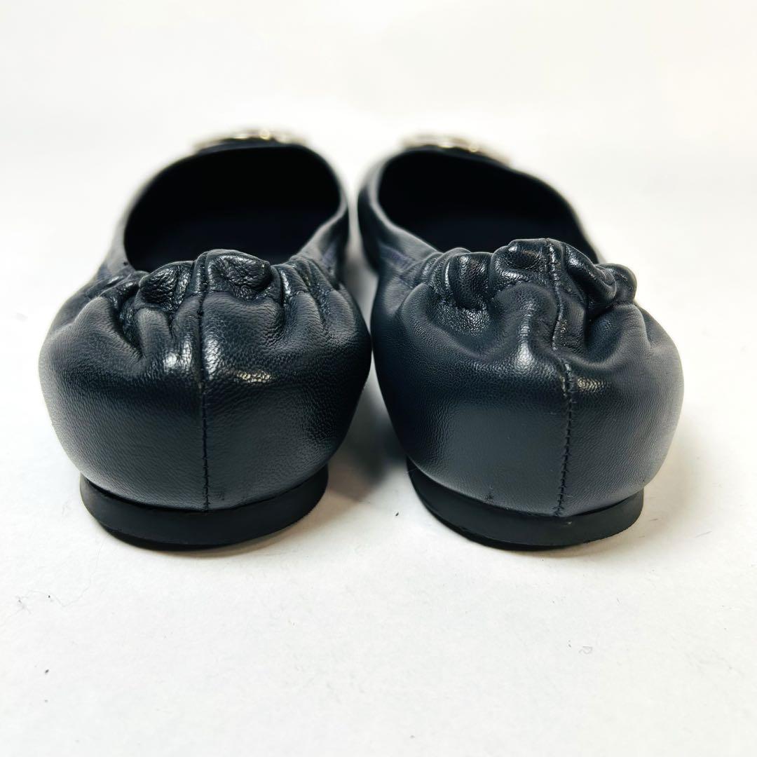 【美品】TORYBURCH トリーバーチ 8M(25) バレエシューズ ネイビー