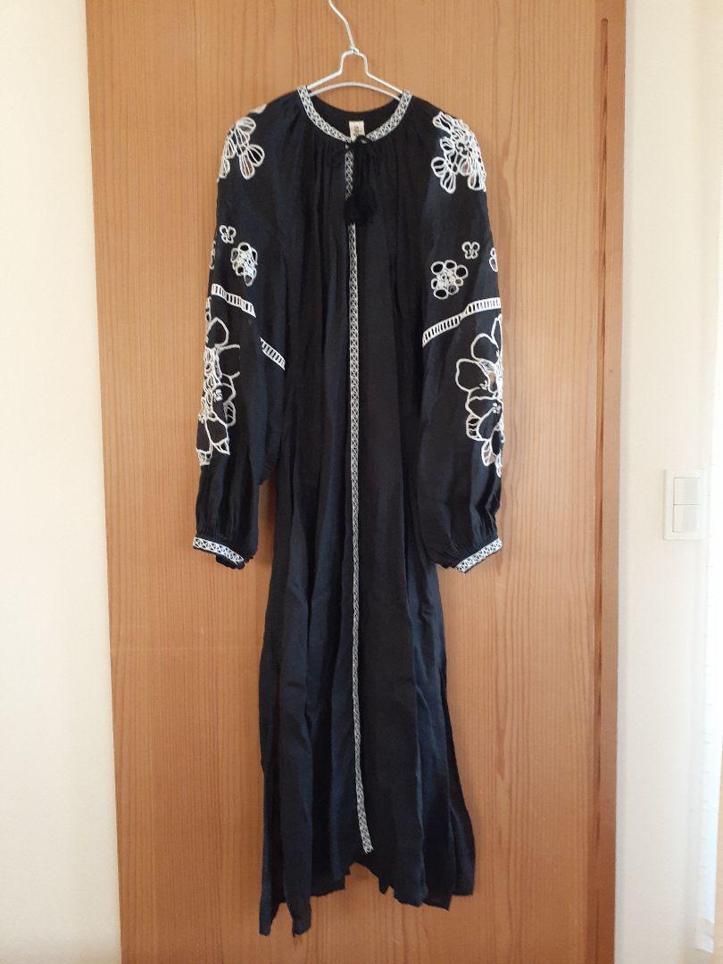 nag0nstans ナゴンスタンス 刺繍リネンワンピース nag0nstans ナゴンスタンス 刺繍リネンワンピース