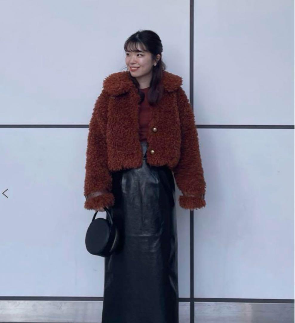 tina:jojun フェイクファーコート　オレンジ　ブラウン　アウター