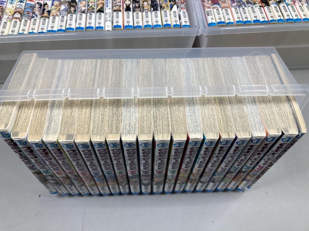 ワンピース ONE PIECE 漫画 1巻～93巻 関連本8冊つき