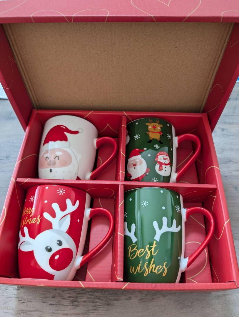 大きめマグカップクリスマス4個セットタイで入手